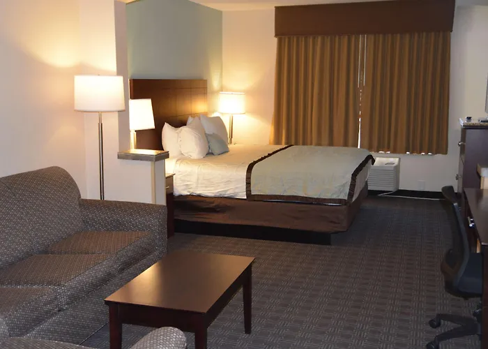 Best Western Plus Gateway Inn & Suites - Aurora
