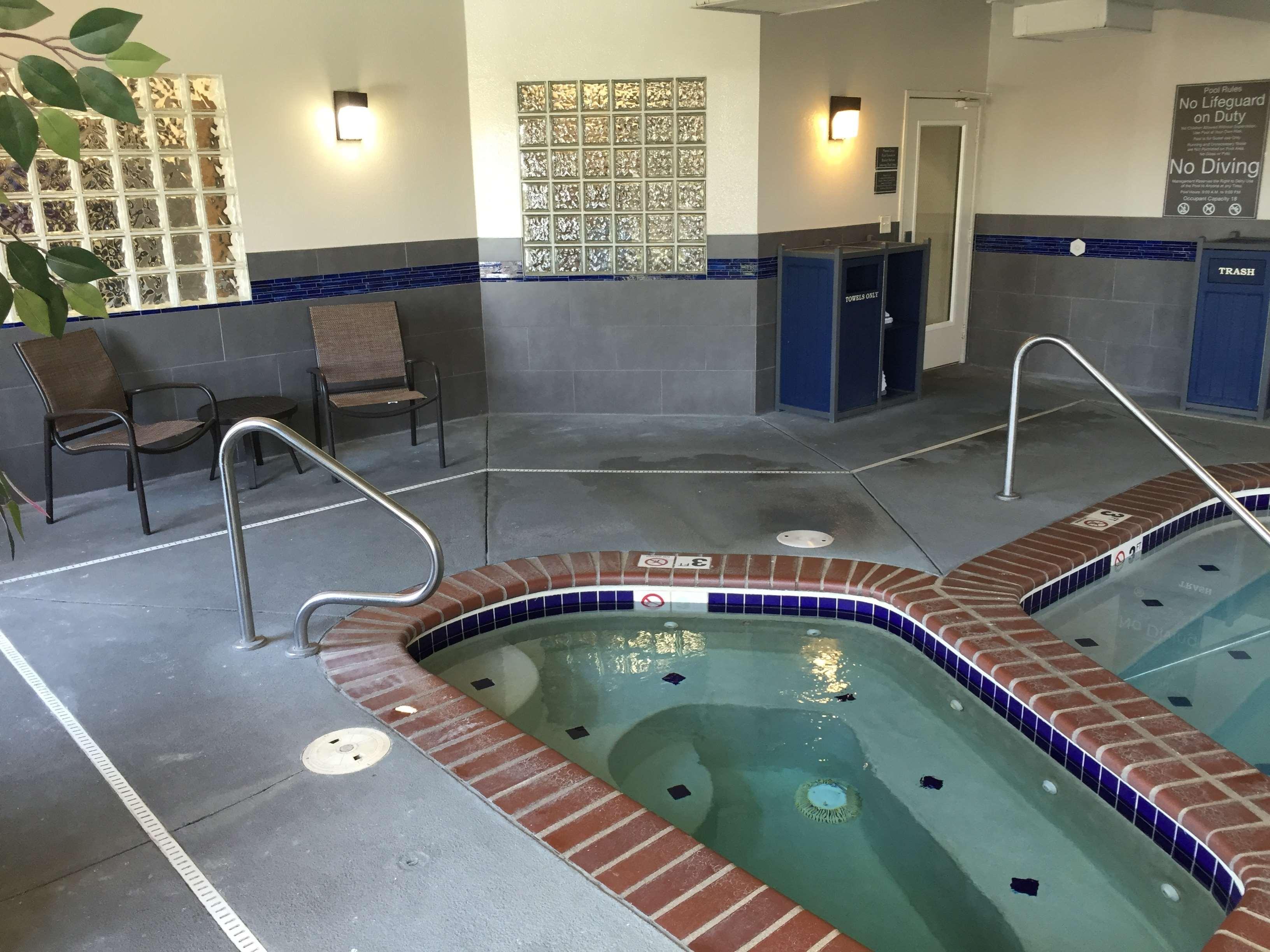 Hotel Western Gateway & -