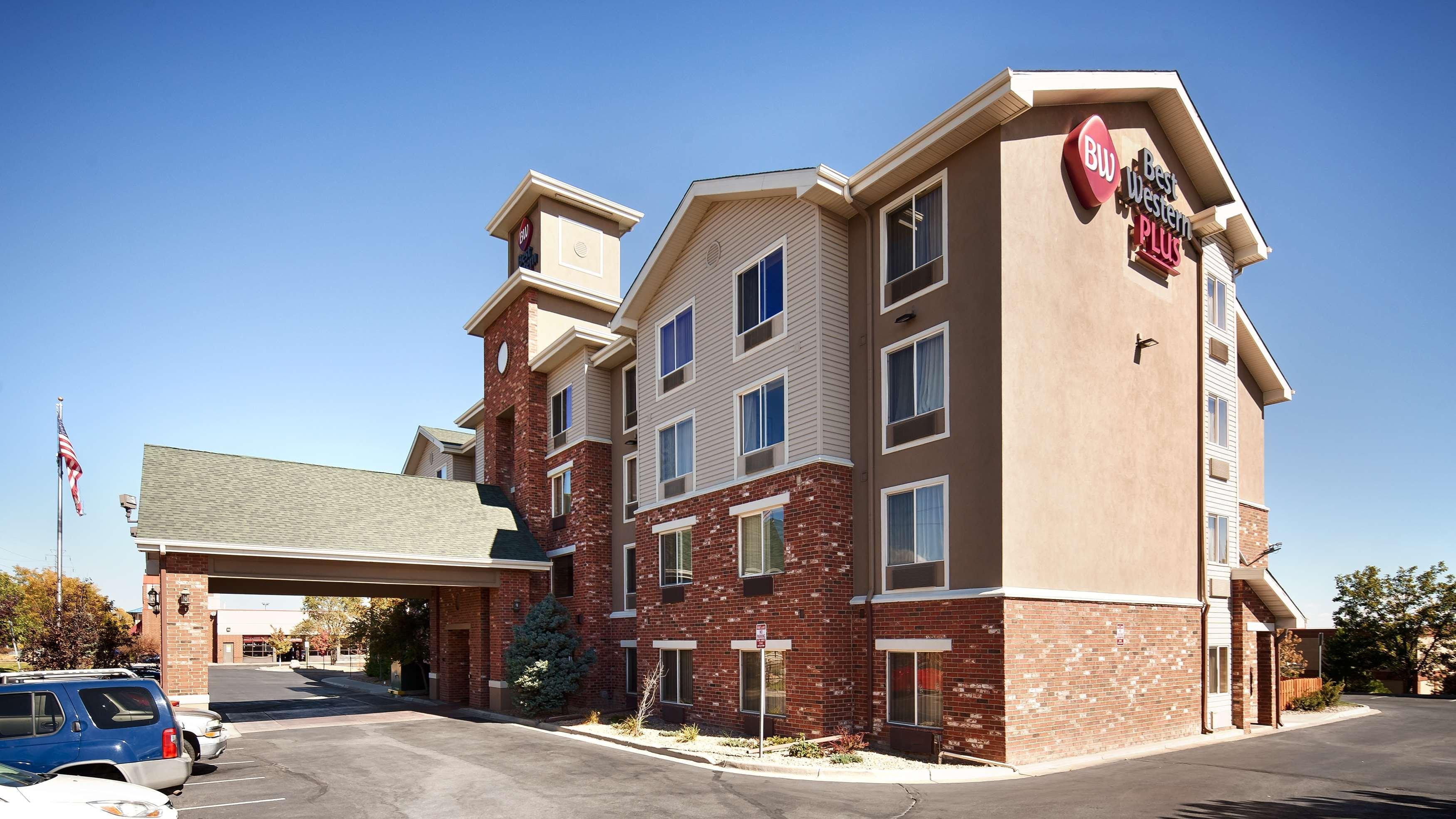 Western Gateway & -