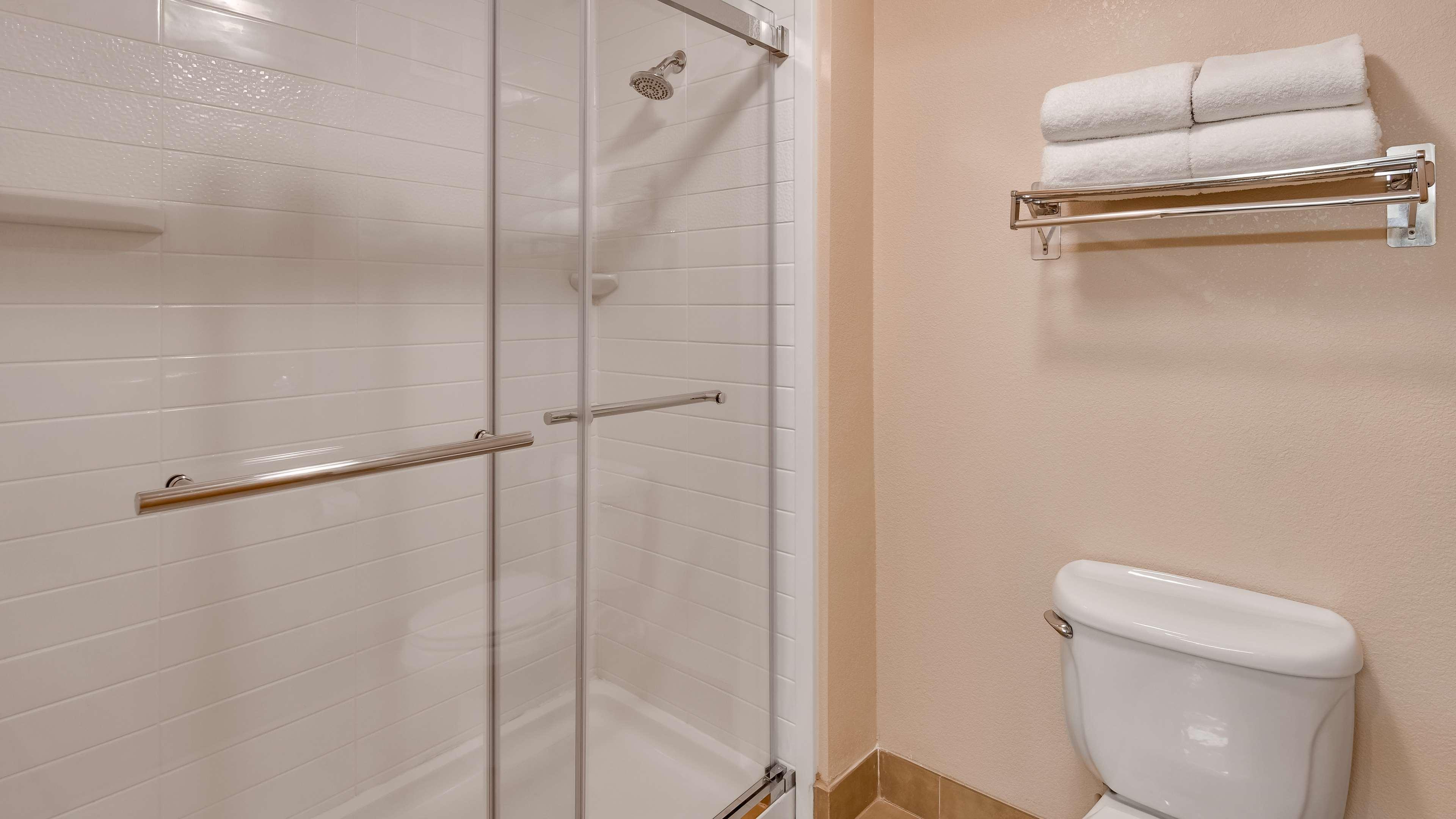 Western Gateway & - Hotel 3*