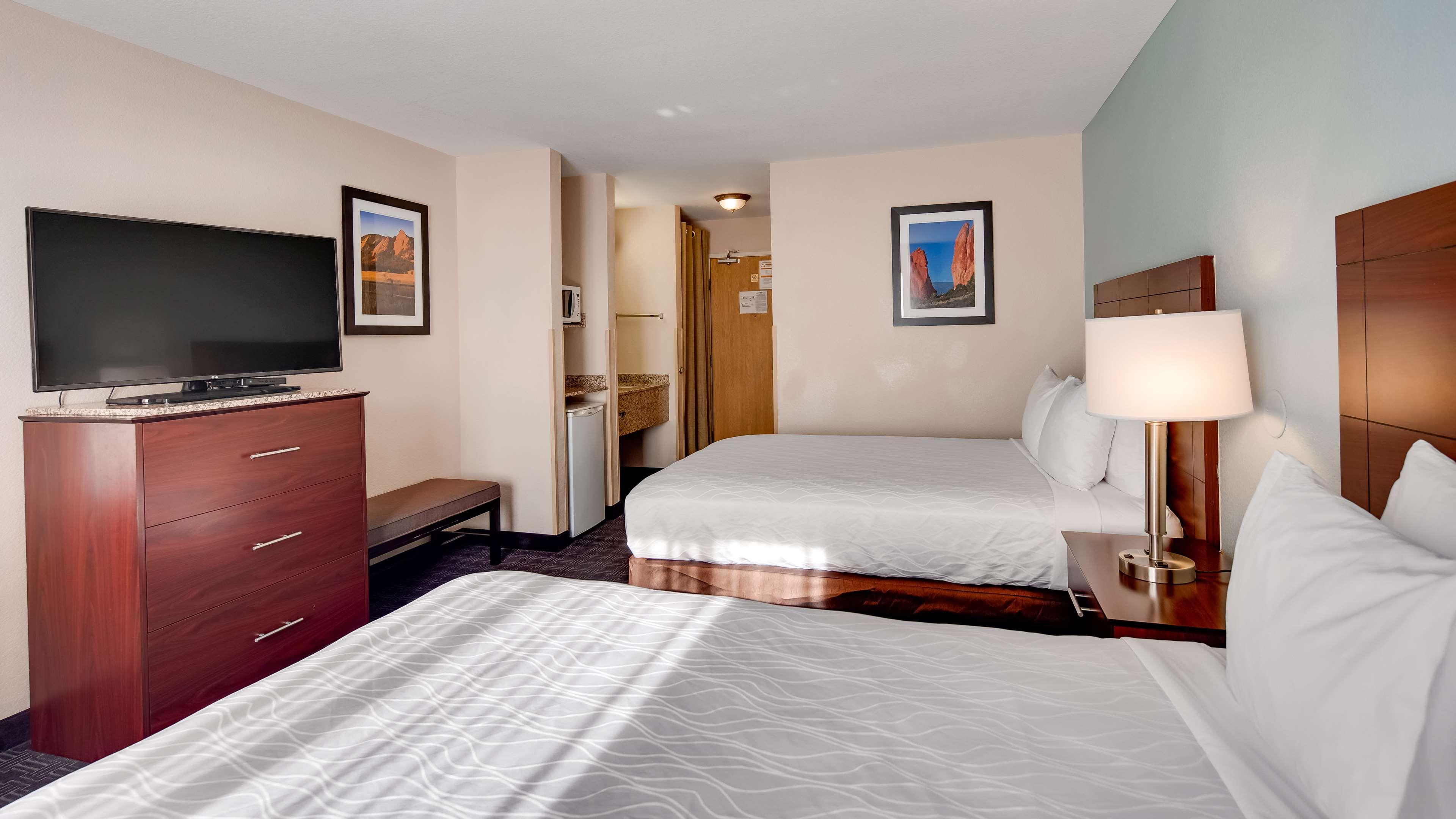 Western Gateway & -