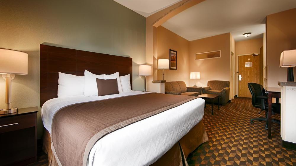 Western Gateway & - Hotel