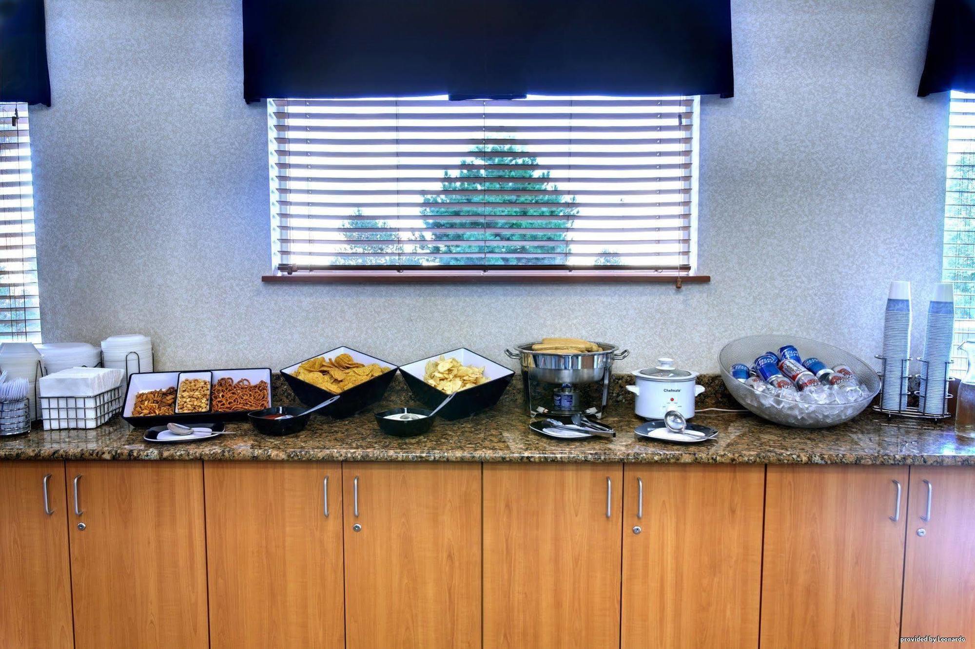 Hotel Western Gateway & -
